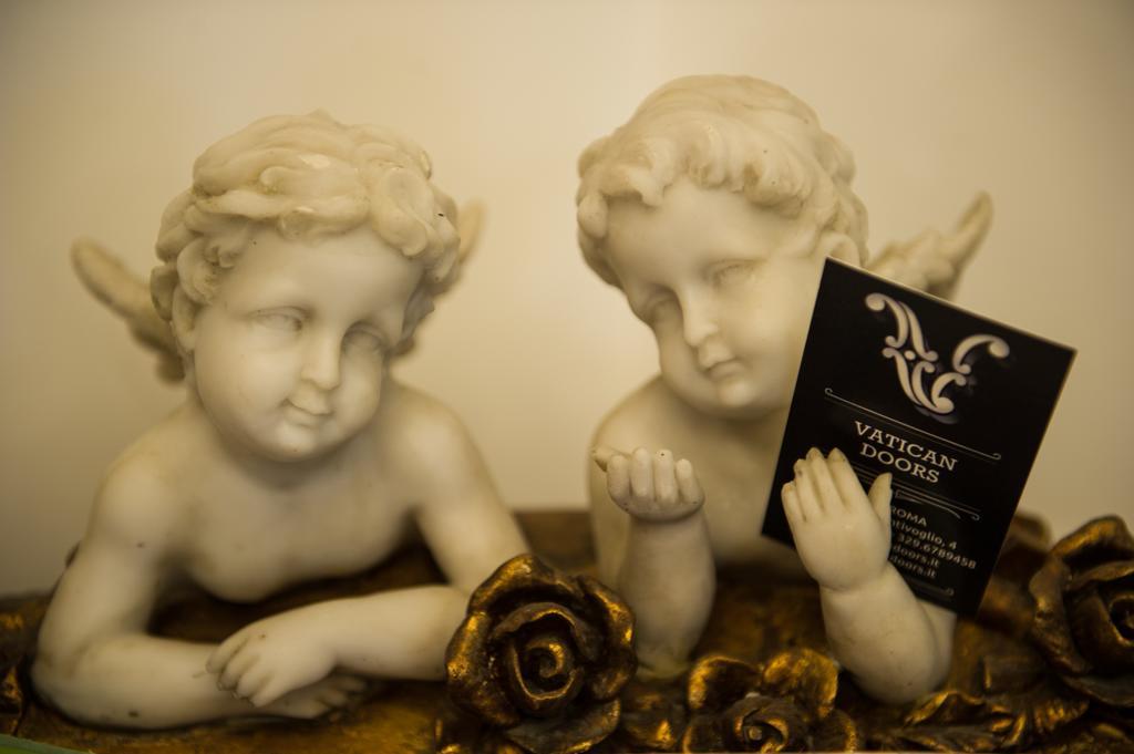 B&B Vatican Doors ローマ エクステリア 写真